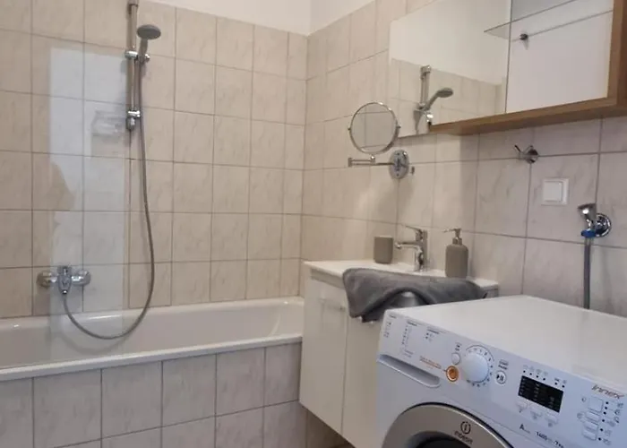 Ruheoase Naehe Donaukanal Apartmán *